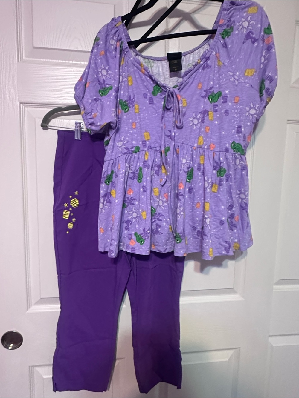 Disney Tangled Pascal Baby Doll Top and Purple Capri Pants